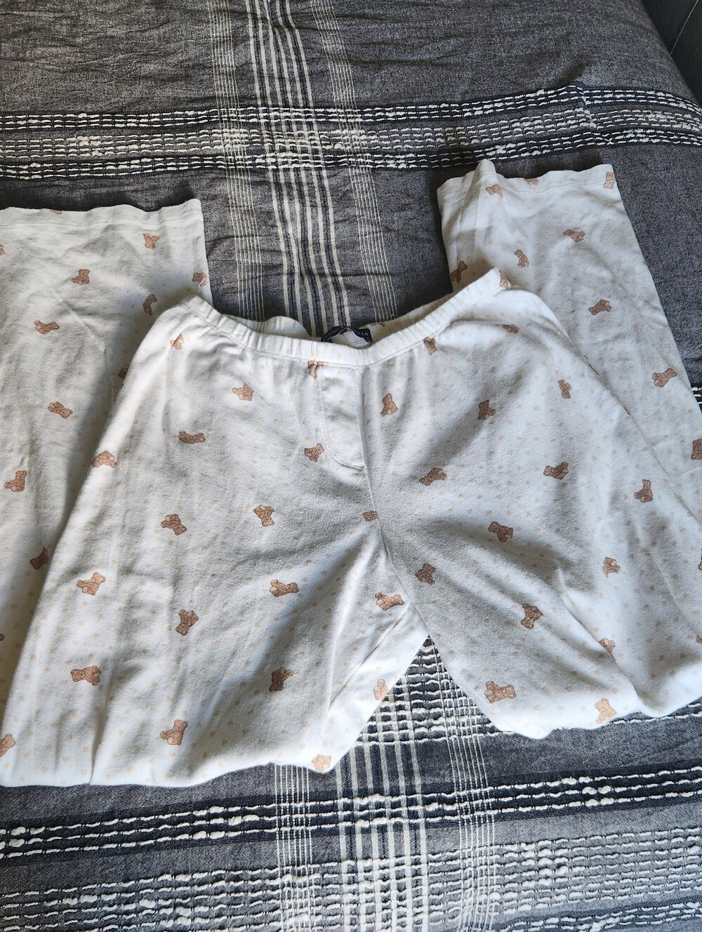 Brandy Melville Teddy Bear And Heart Print Pajama Pants